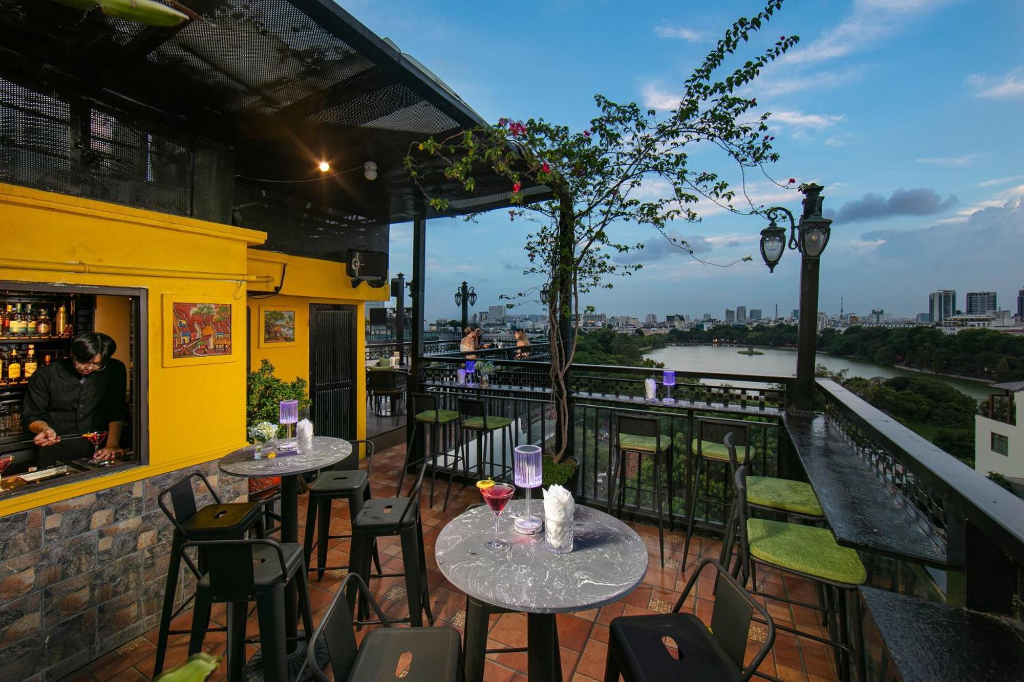 Trangtrang Premium Hotel & Sky Bar Hanoi Exterior foto